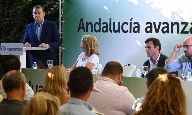 El PP inicia en El Puerto una campaña para dar a conocer en la provincia la rebaja fiscal de la Junta