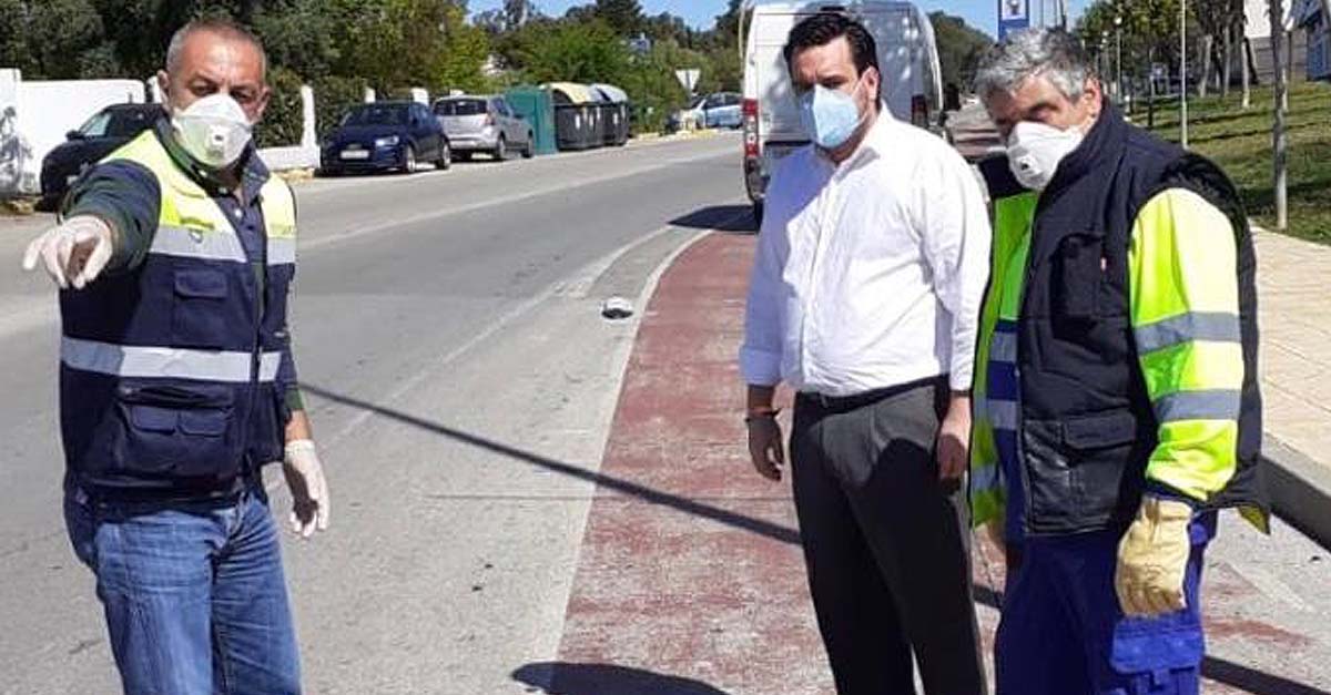 Instalados separadores en los carriles bici de carretera Sanlúcar y Puerto Sherry