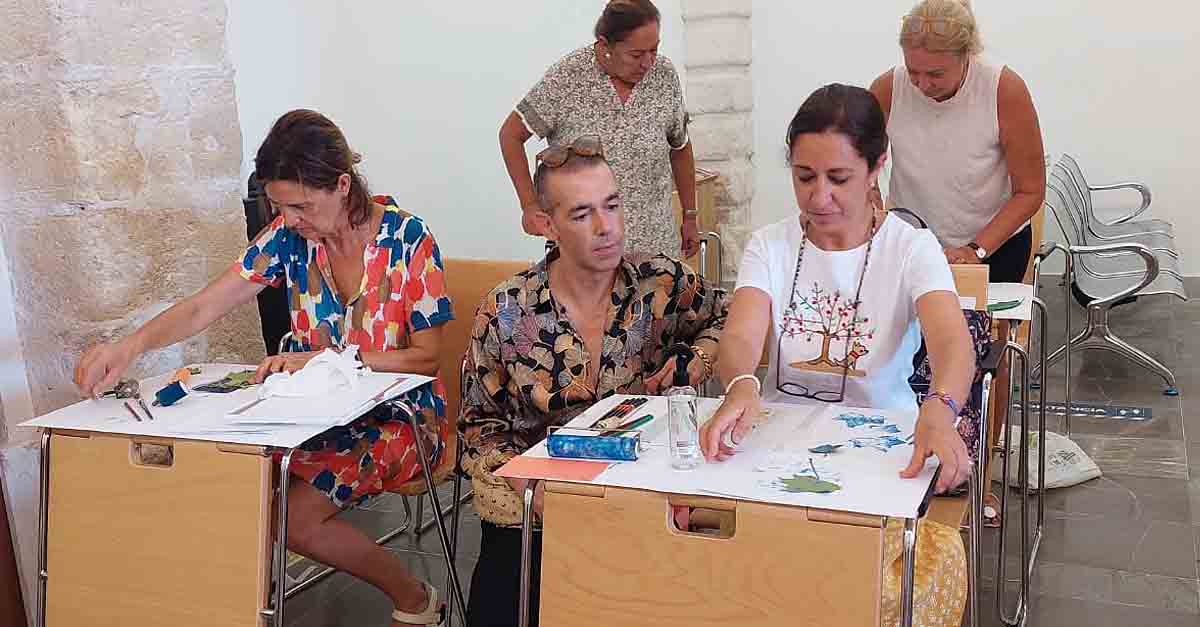 La Ermita de Santa Clara acoge el taller Ecoprint