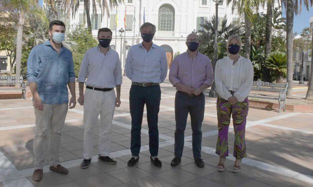 González Terol cierra su hoja de ruta gaditana en El Puerto con “el mejor alcalde de la historia de esta ciudad”