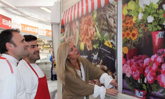 El Mercado de Abastos estrena nuevos toldos en sus puestos cerrados
