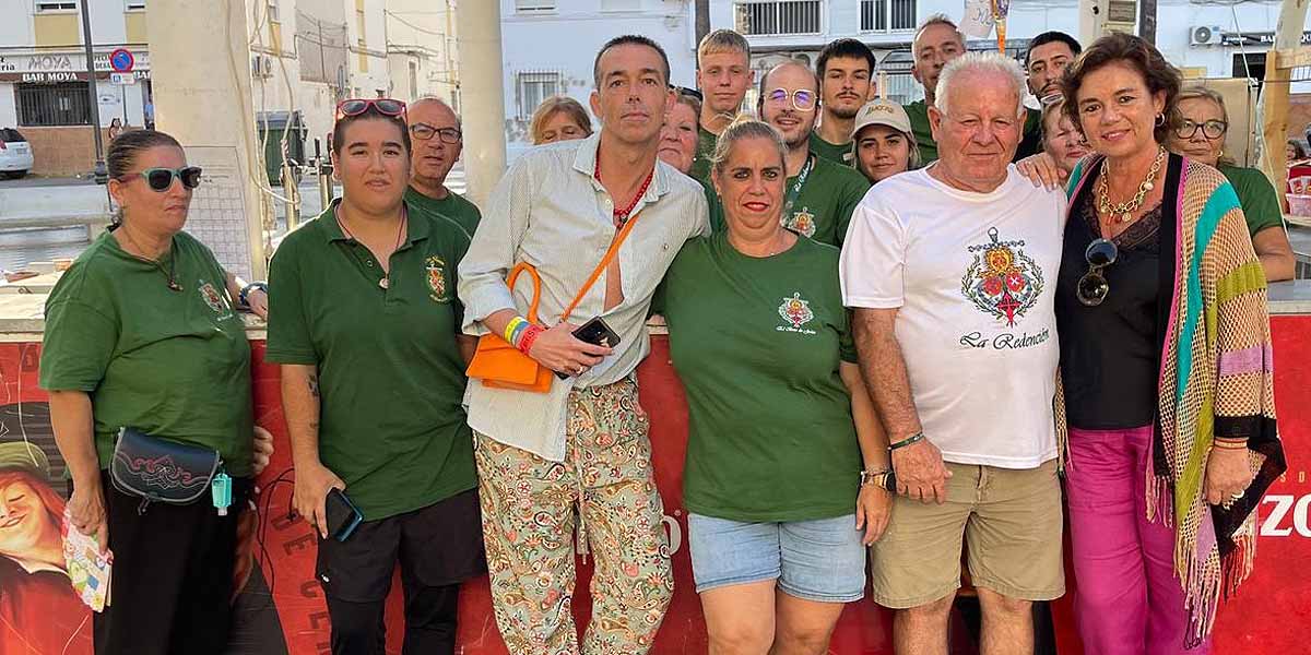 La V Velada Barriada de las Nieves llena de animación este enclave portuense