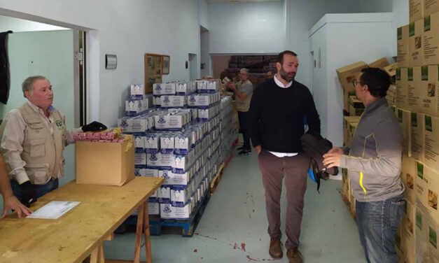 Unión Portuense visita ADRA para apoyar su labor social