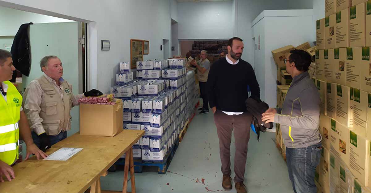 Unión Portuense visita ADRA para apoyar su labor social