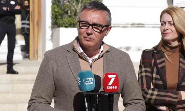 Manuel Gavira defiende en El Puerto que España "debe dar una respuesta" a los refugiados ucranianos