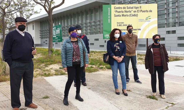 IU y Flave piden a la Junta una fecha de apertura del centro de salud Ángel Salvatierra