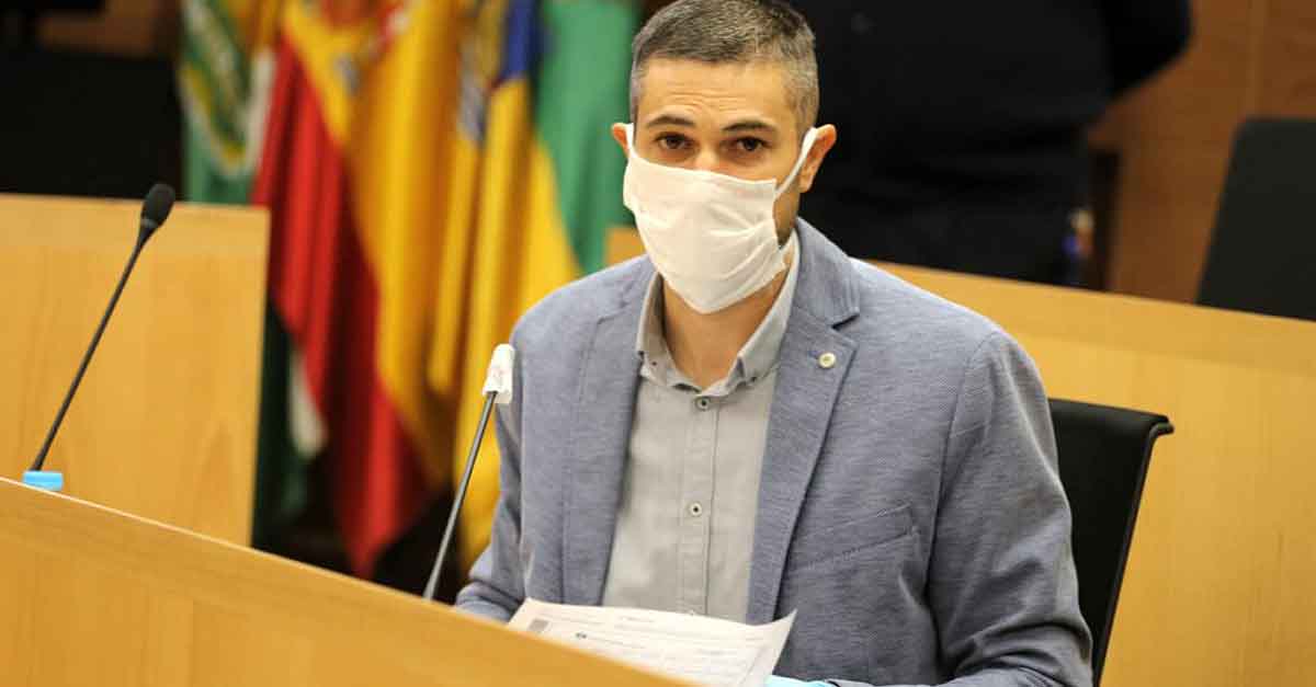 Ángel Mª. González: "El Puerto puede llegar a un punto de no retorno si no se hace nada"