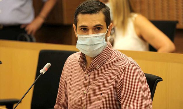 El PSOE reclama al equipo de Gobierno mayor limpieza en las calles