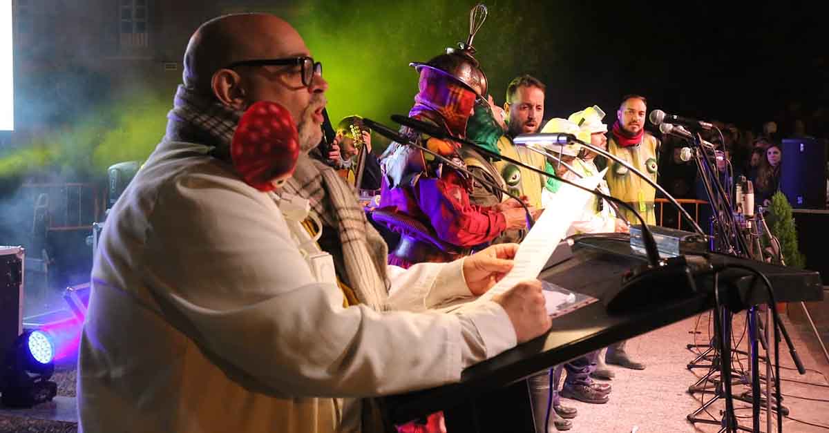 "El Canijo de Carmona" llena de Carnaval El Puerto