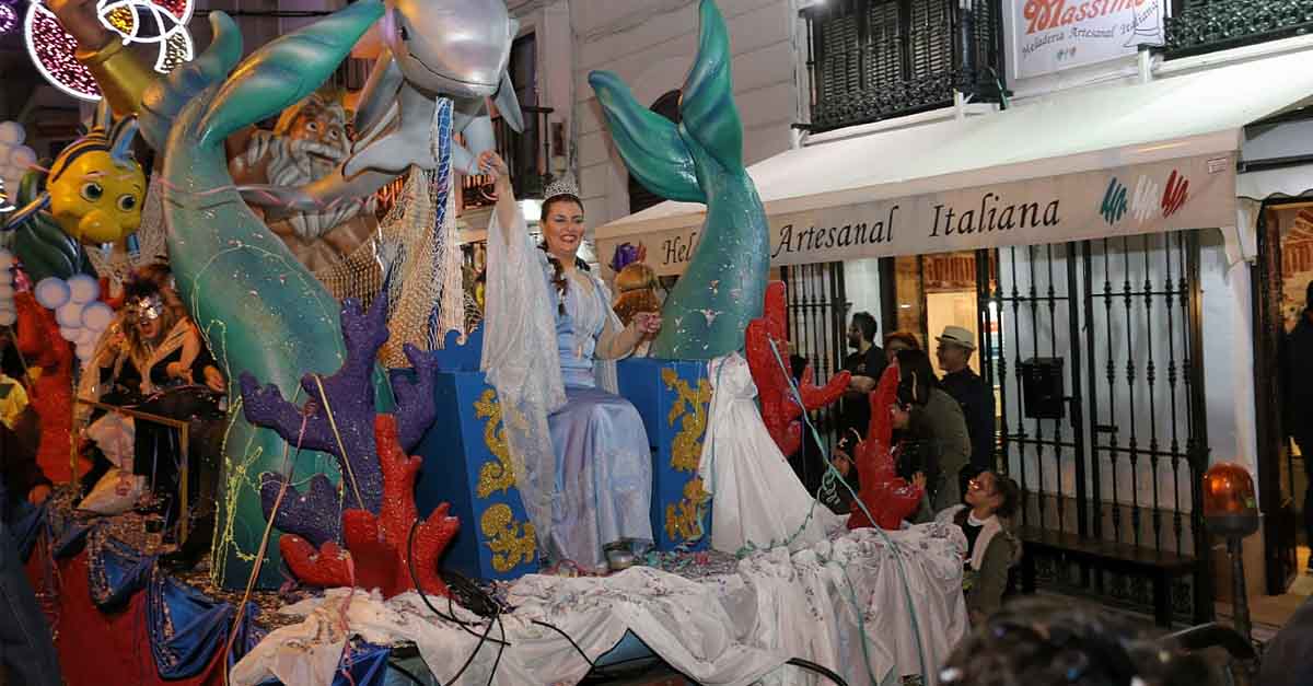 El pasacalles de la Diosa del Mar abre un gran Carnaval