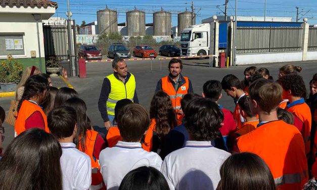 Alumnos de El Centro Inglés visitan las instalaciones del CRR y el Cemulimp