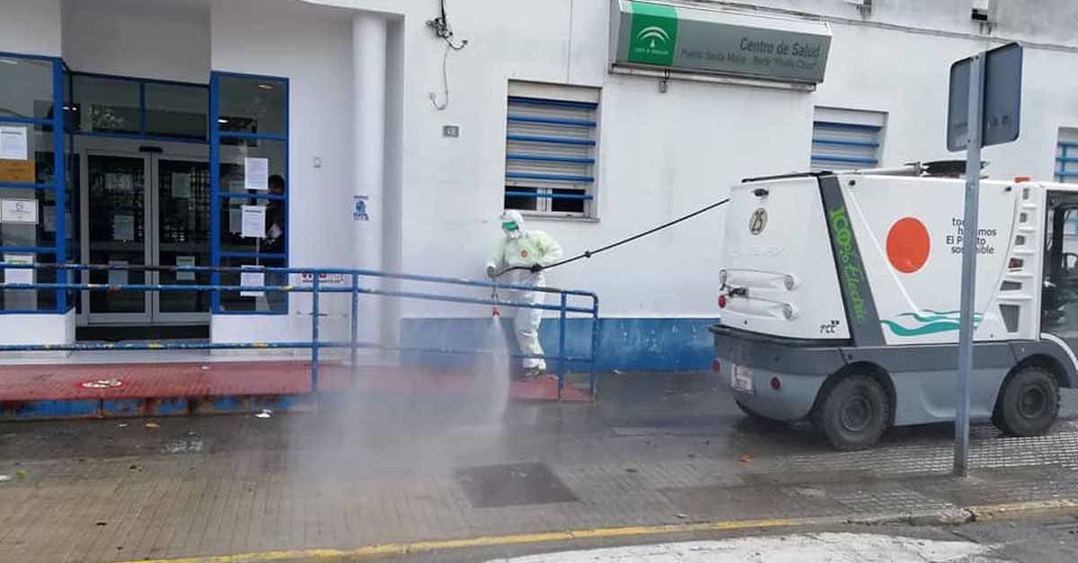 El Puerto comienza a desinfectar las calles con un dispositivo especial de limpieza