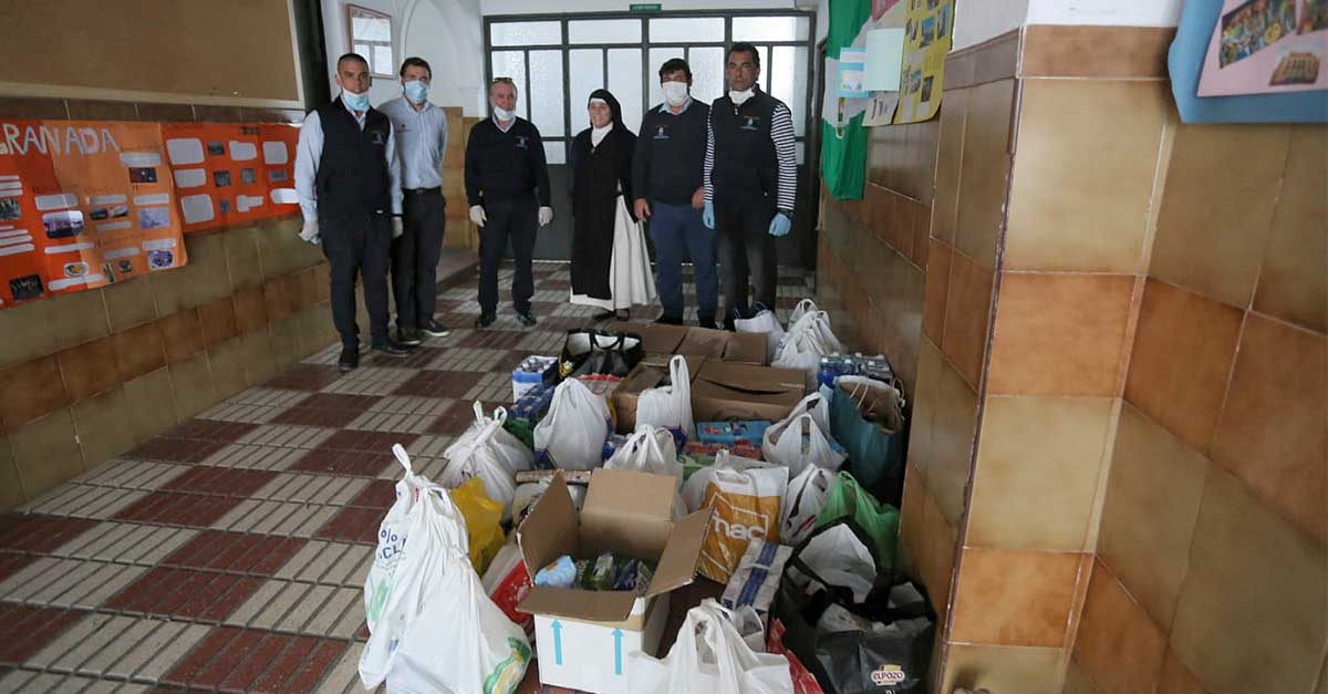El Chumi se adhiere a la Medalla de Oro para el Espíritu Santo