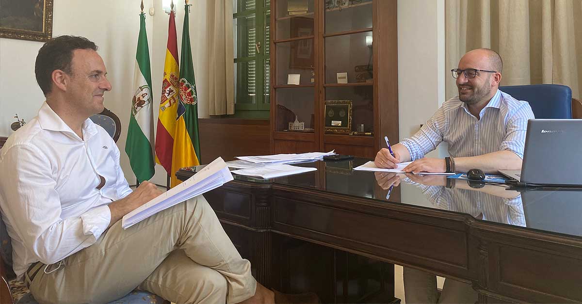 Beardo agradece el apoyo de la Diputación para reactivar El Puerto ante la crisis