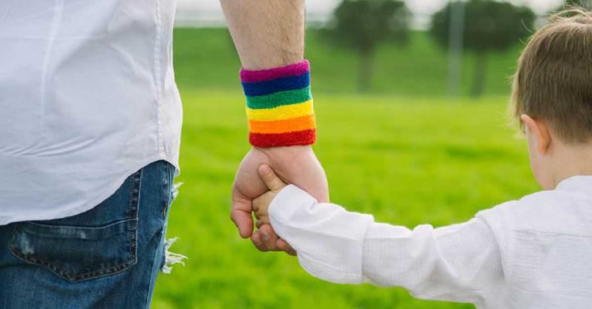 Juventud y Libres LGTBI organizan un concurso de relatos por la diversidad de las familias