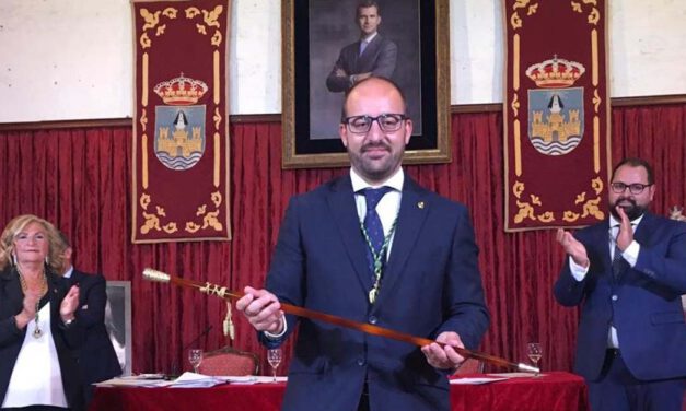 "¿Es oro todo lo que reluce? El gobierno continuista de Germán Beardo"