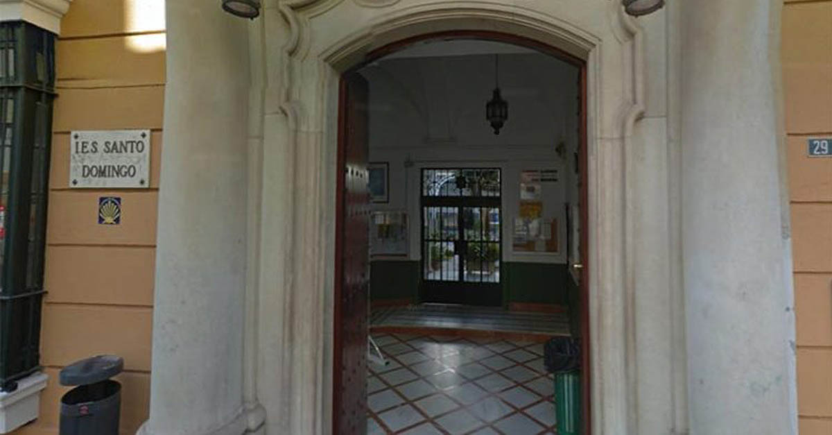 El IES Santo Domingo acoge el ciclo cultural 'Los Martes de la Academia'