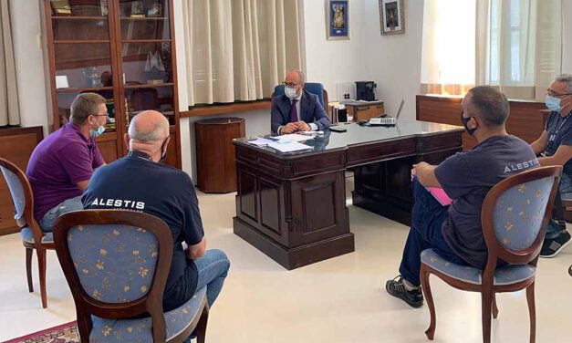 Beardo respalda a la plantilla de Alestis para frenar la destrucción de empleo