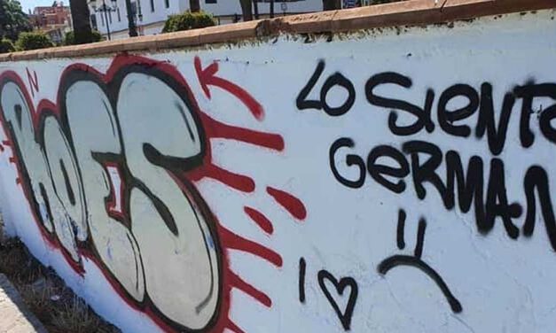 La Policía Local identifica al presunto grafitero “ROES” en el Parque Calderón