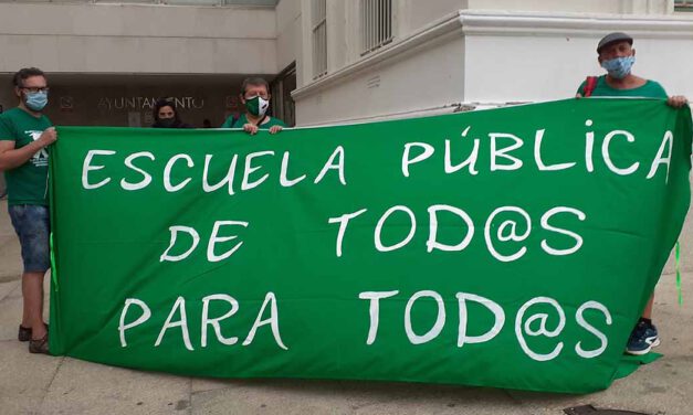 Vuelta al cole: "No es la pandemia, es la falta de recursos en Sanidad y Educación"