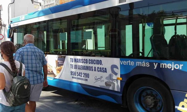 Establecido un amplio dispositivo de autobuses urbanos para llegar al recinto ferial Las Banderas