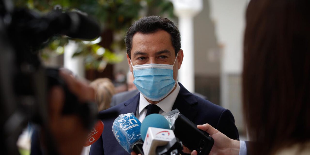 Moreno no descarta la "última" medida de restringir movilidad en Andalucía