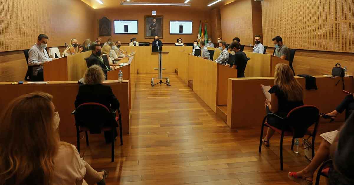 La oposición rechaza de nuevo el estudio de viabilidad económica de los autobuses urbanos