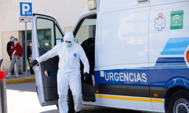 Andalucía suma 33 muertes por Covid en 24 horas y 2.042 positivos