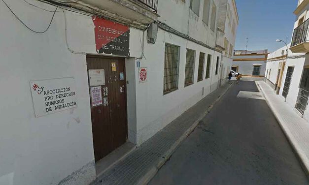 APDHA cerrará la oficina de atención gratuita en El Puerto en 2021 por los impagos