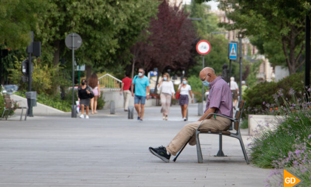 Granada, Jaén y Dos Hermanas registran el mayor aumento de casos en Andalucía