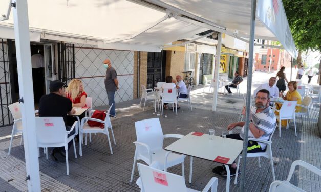 Huelva decreta en bares el 100% del aforo en terrazas y el 50% en interior