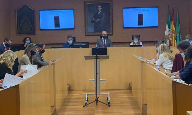 El Pleno municipal aprueba la modificación de La Puntilla para su uso hotelero