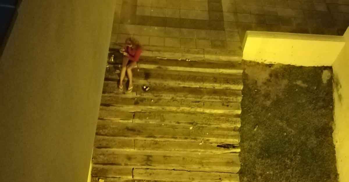 Vecinos de Jardín de Cano reclaman el cierre de un solar usado por drogadictos y prostitutas