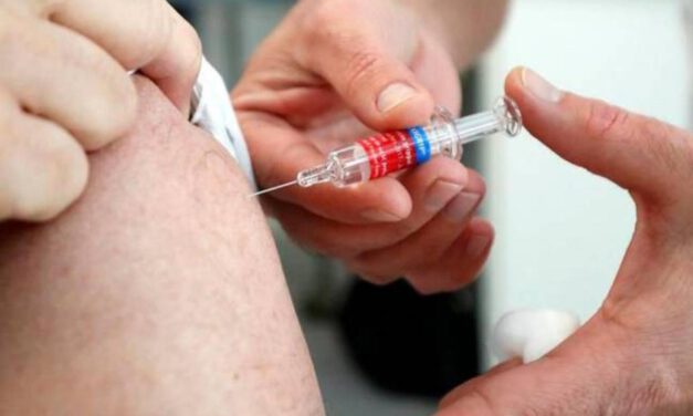 Andalucía vacunará del neumococo a pacientes que hayan pasado la Covid-19