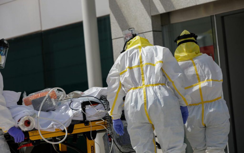 Andalucía registra 3.549 nuevos casos de COVID-19 y 54 fallecidos desde ayer