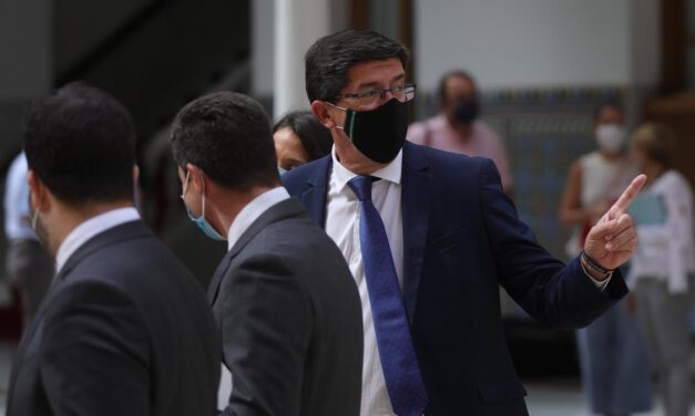 Horarios comerciales más flexibles y mayor movilidad para Navidad