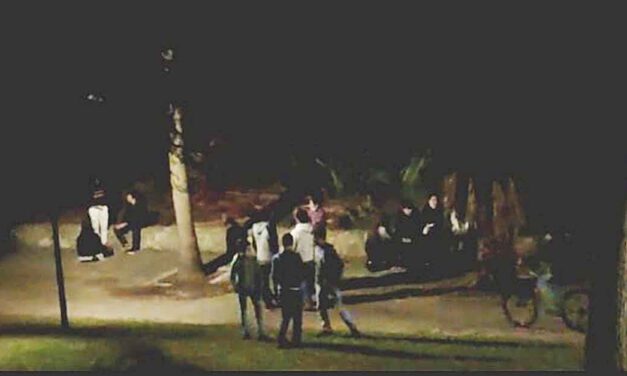 Denuncian botellones y carreras de motos en Costa Oeste