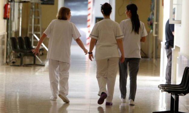 CSIF pide actualizar las funciones de los celadores de la sanidad