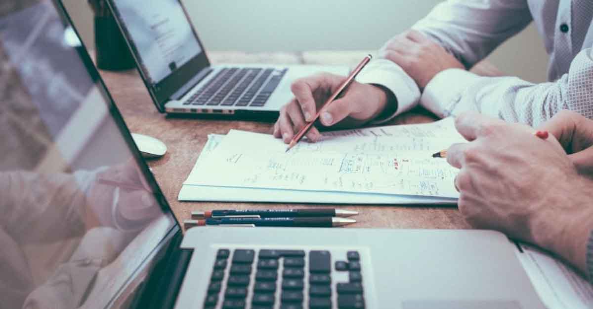 Nuevos cursos, "Sé tu propio social media manager" y "La imagen vende"