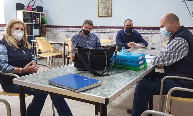 La Asociación de Vecinos San Marcos expone sus inquietudes a Javier Bello