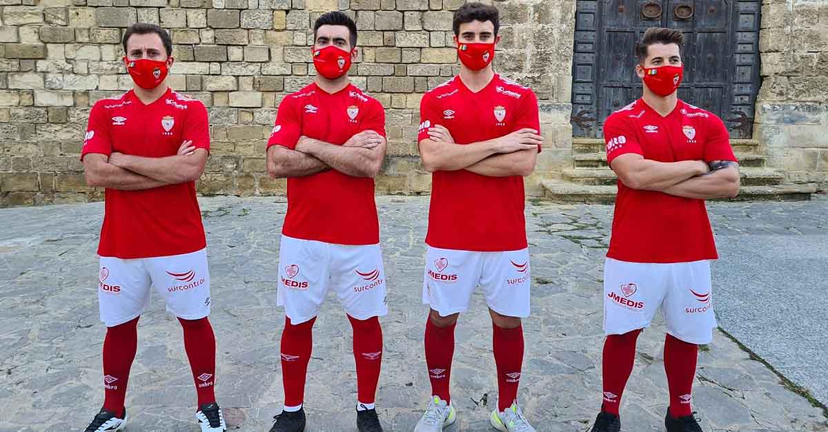 Presentada la nueva equipación del Racing Club Portuense