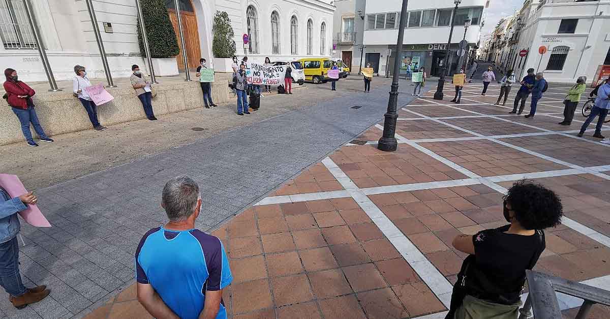 "Beardo debe responder ante el tejido asociativo de la ciudad"