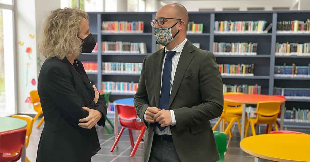 El Ayuntamiento inaugura la Casa de la Cultura y la Biblioteca María Teresa León