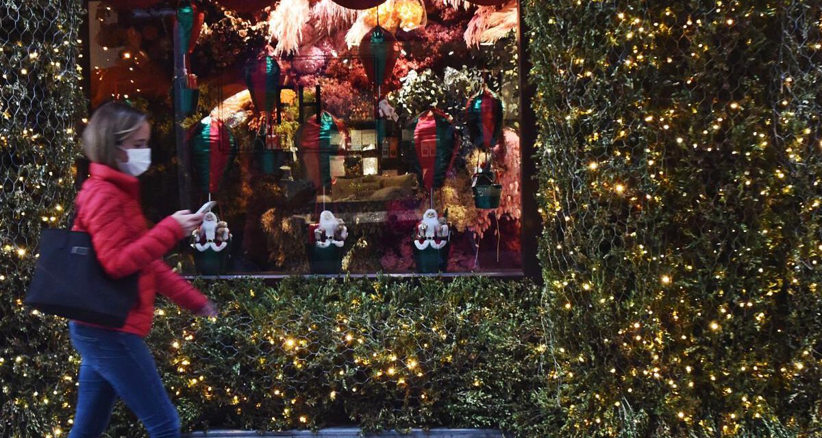 La propuesta de Sanidad para Navidad: un máximo de 10 personas en reuniones y cierres perimetrales