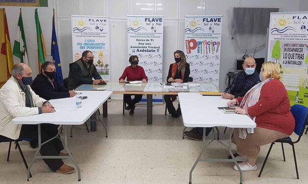 Enciso y Bello exponen a la Flave los beneficios del desarrollo de Rancho Linares