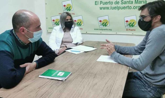 IU muestra su apoyo a la plantilla de DIA en El Puerto