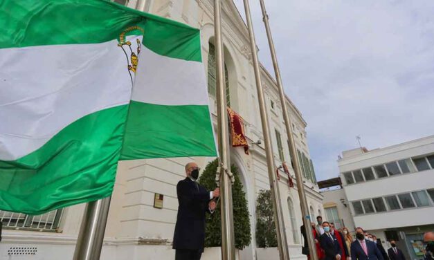 El Puerto celebra el Día de Andalucía con la convicción de que resurgirá con más fuerza