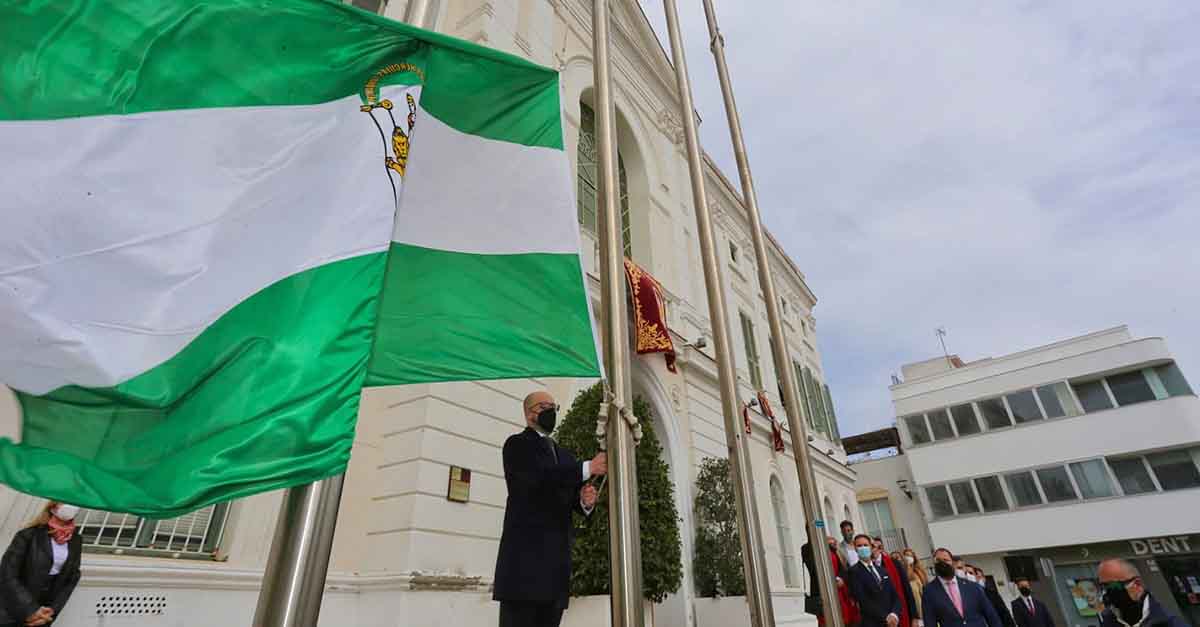 El Puerto celebra el Día de Andalucía con la convicción de que resurgirá con más fuerza