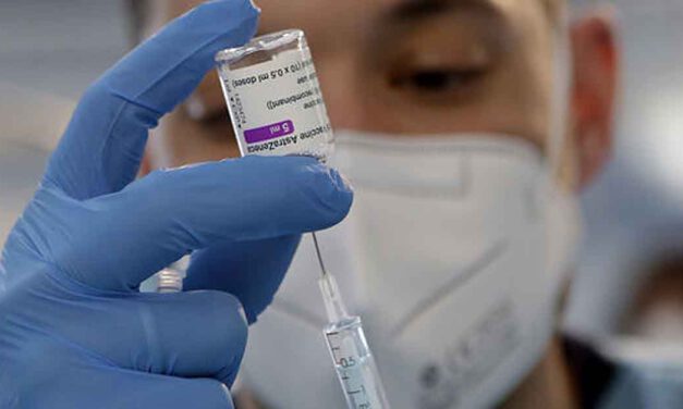 Andalucía paraliza AstraZeneca: ¿qué pasa con quien ha recibido una dosis?