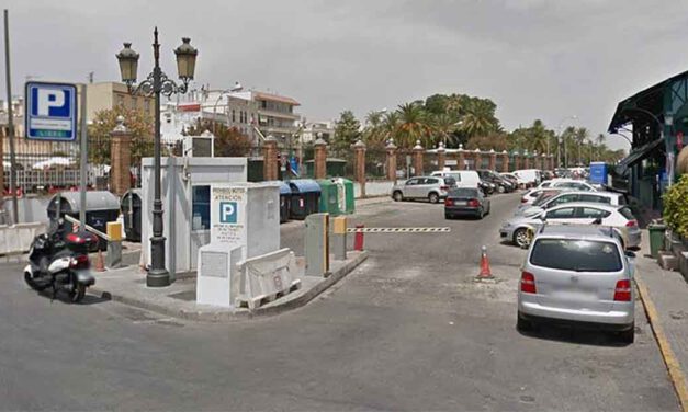 Izquierda Unida critica la subida del precio de los aparcamientos en El Puerto